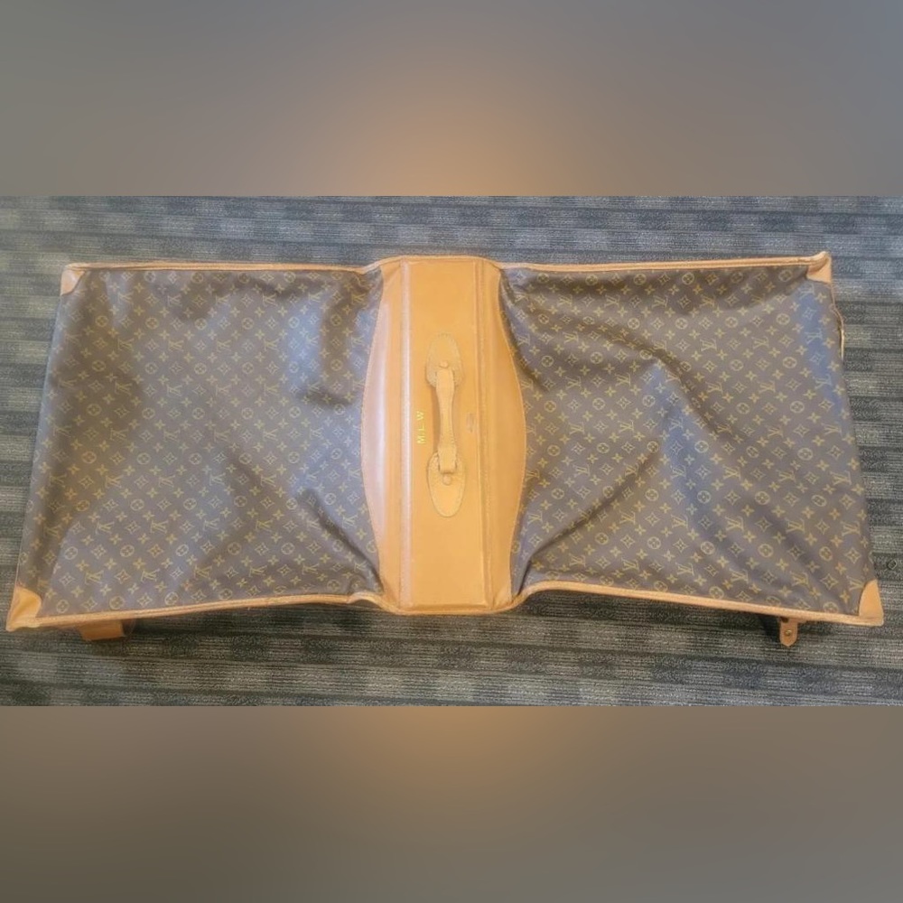 Louis Vuitton garment bag suitcase luggage